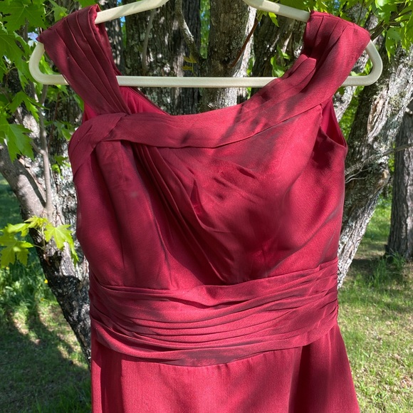 Belsoie Bridesmaids dress - Picture 2 of 4